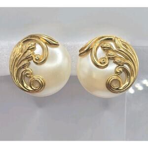 Earrings Vintage Art Nouveau Or Victorian Revival Large Button Ornate Gold Tone